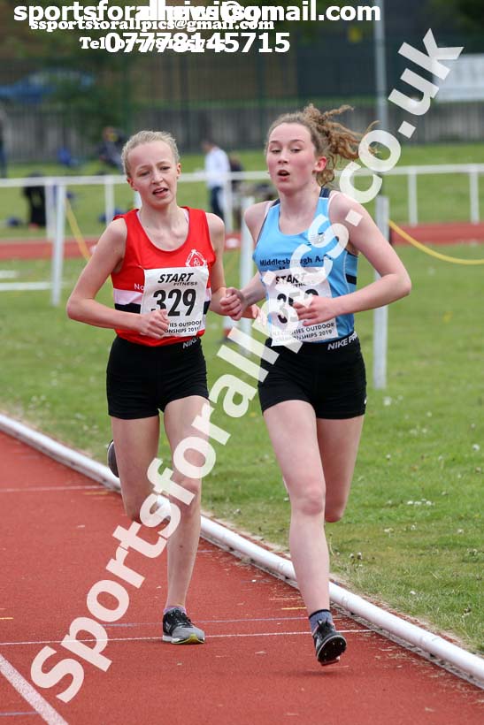 Girls under-15s 3000 metres, 2019 North Eastern Track and Field Champs., Middlesbrough. Photo:  David T. Hewitson/Sports for All Pics
